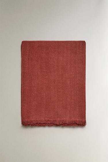 FRINGED LINEN THROW – Téglavörös a ZARA-tól