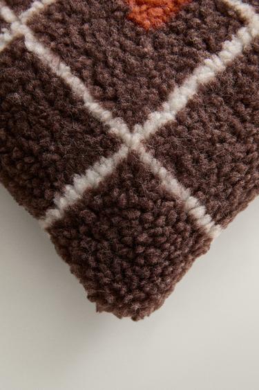 CHILDREN'S FAUX SHEARLING CUSHION WITH A — Brown 2
