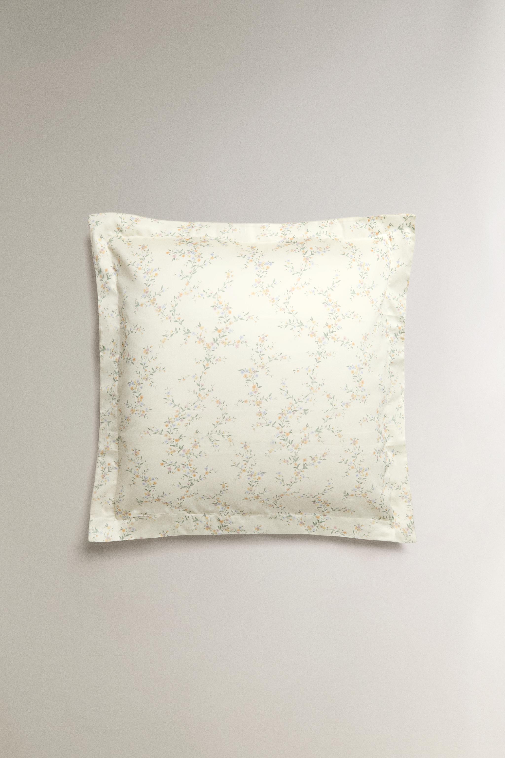 TAIE D’OREILLER SATIN FLORAL