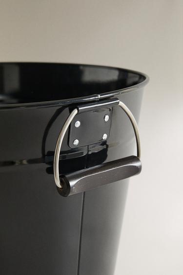 BASSINE MÉTALLIQUE - Noir de Zara - Image 2