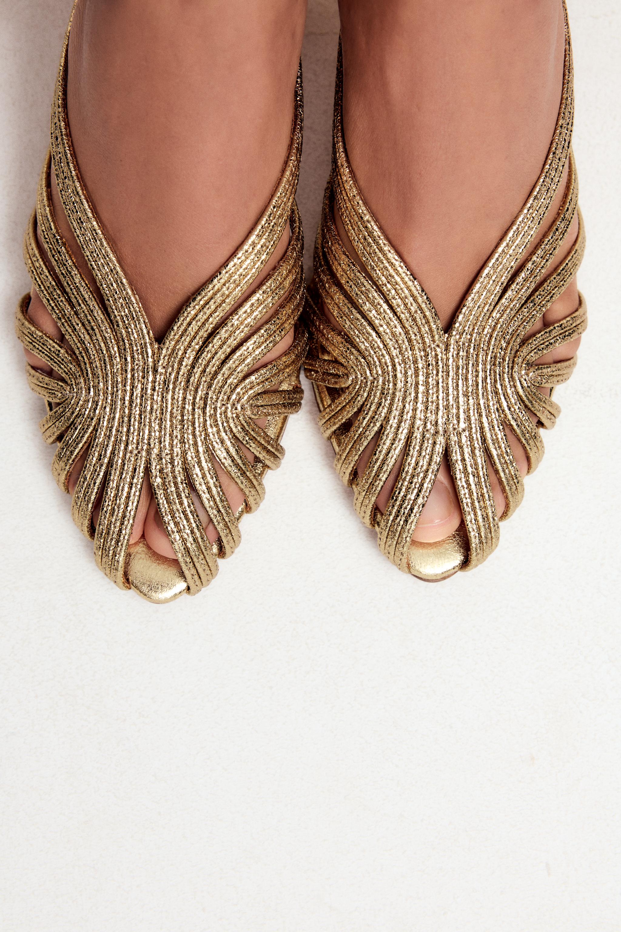 メタリックエフェクト スティレットヒールサンダル - ゴールド