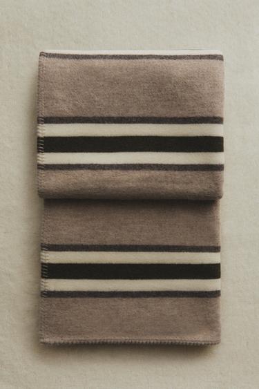 STRIPED WOOL BLEND BLANKET - Light beige by Zara