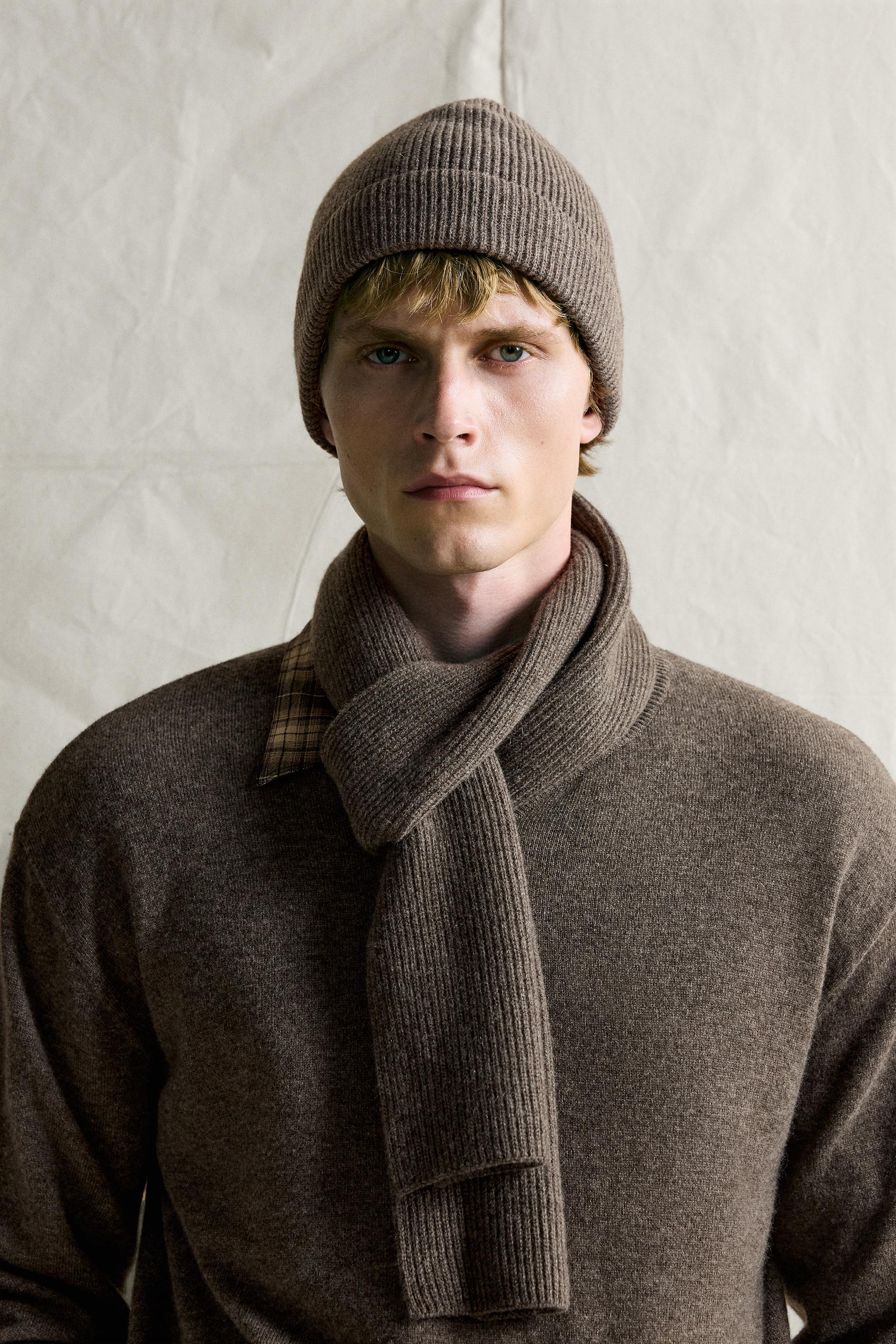 BONNET EN MAILLE LAINE - CACHEMIRE