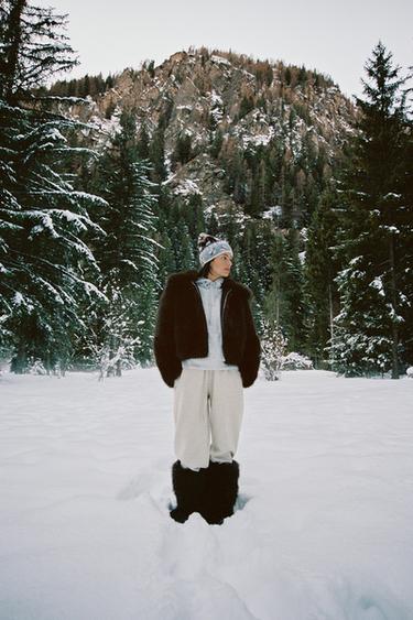 FAUX FUR COLLAR JACKET - Brown by Zara