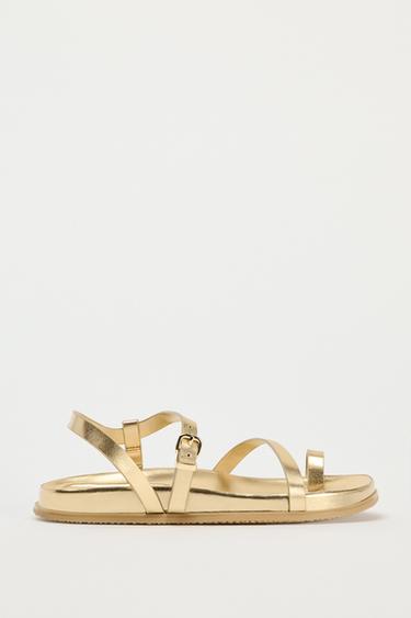 Zara FLAT METALLIC SANDALS - Gold
