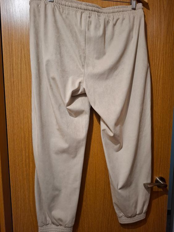 JOGGER TROUSERS - Image 3