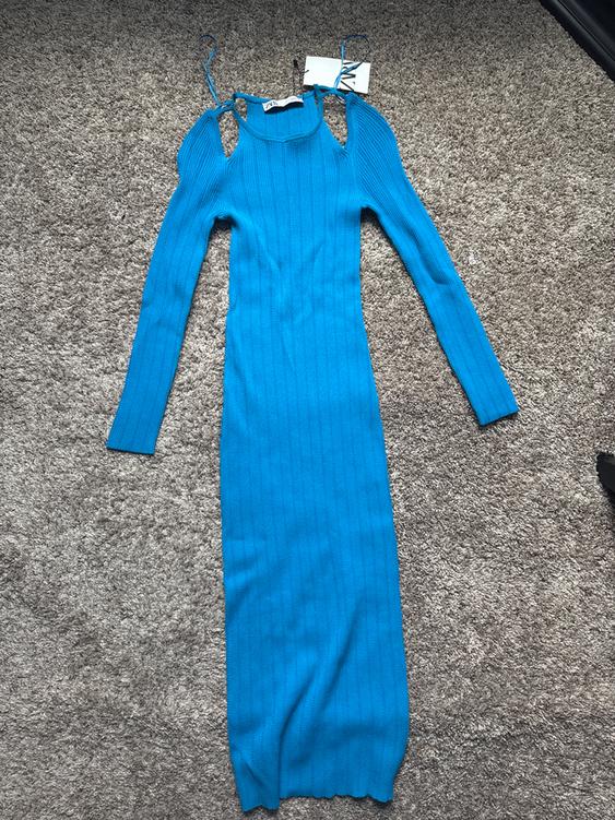 CUT OUT KNIT DRESS SECOND HAND