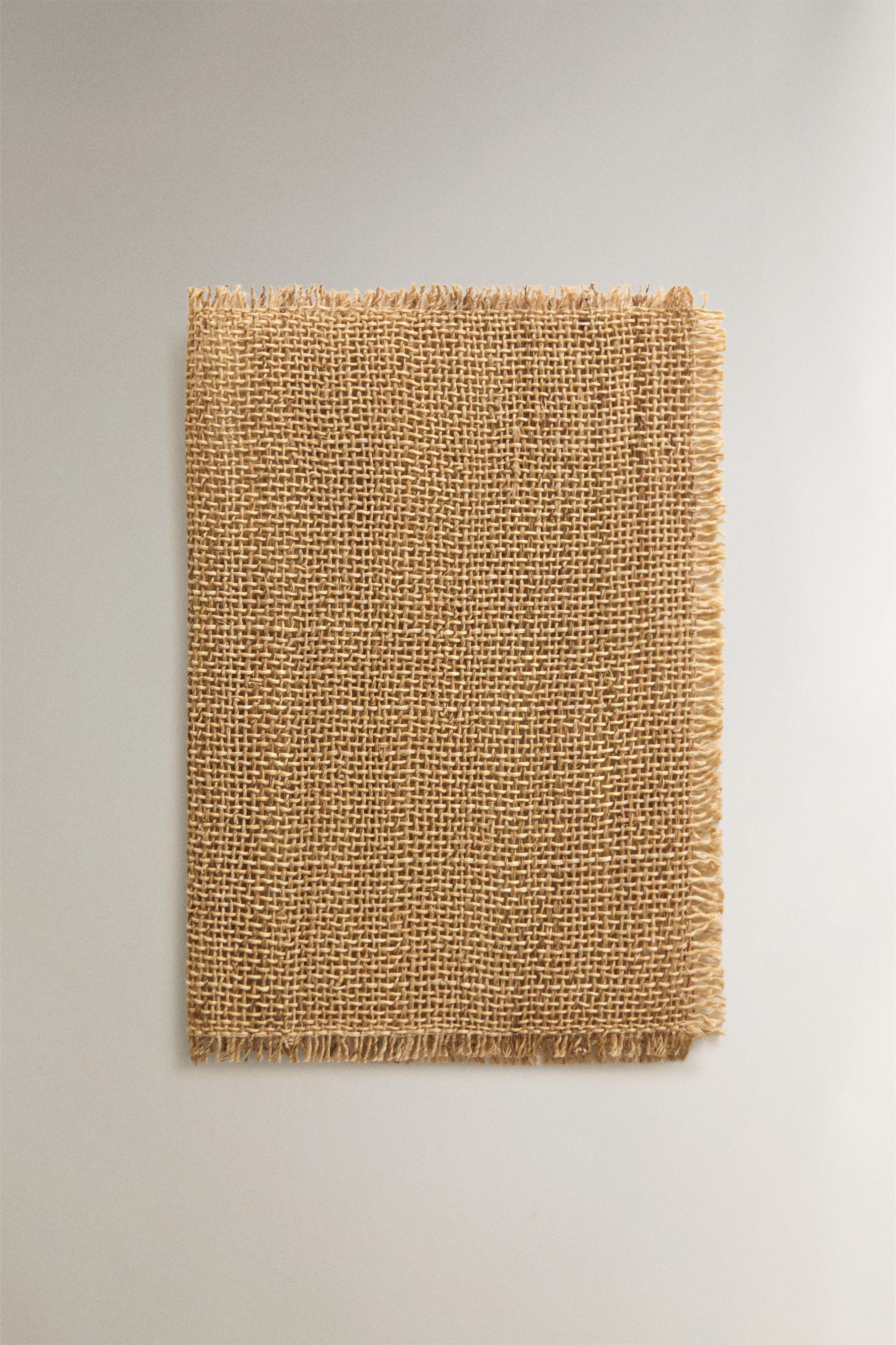 WOVEN FIBRE PLACEMAT — Light beige