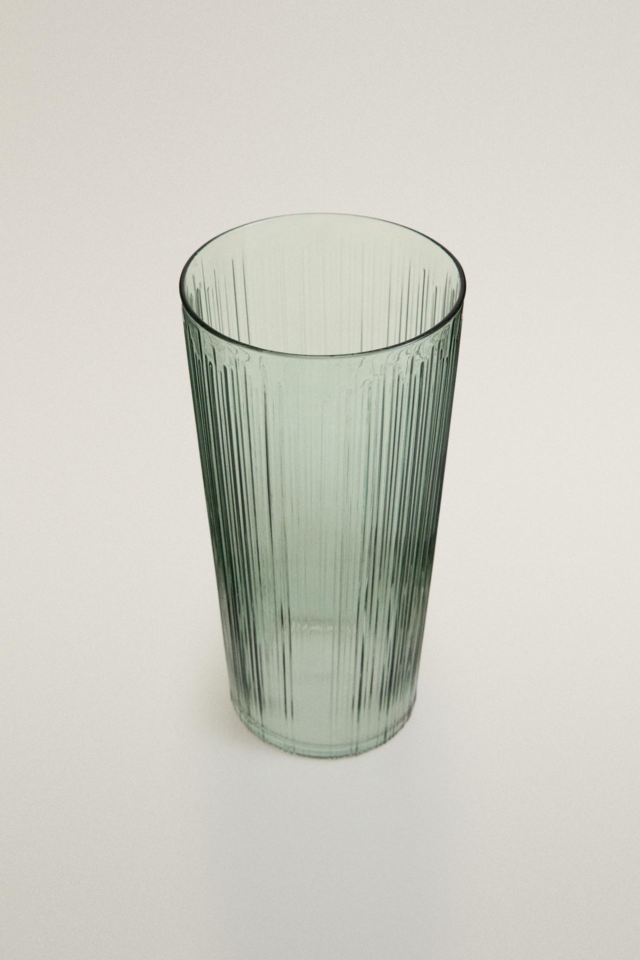 TALL DECORATIVE GLASS VASE — Green