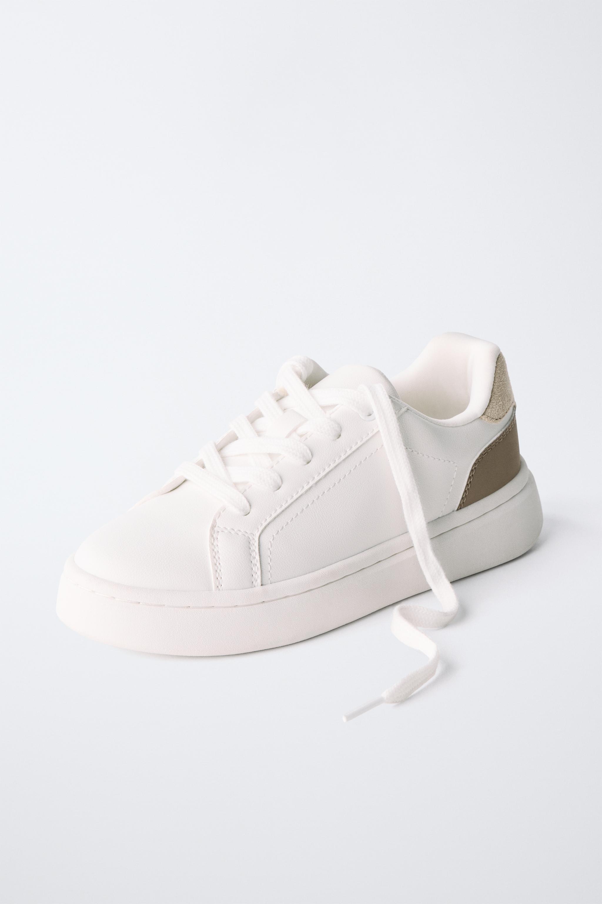 CHUNKY SOLE SNEAKER