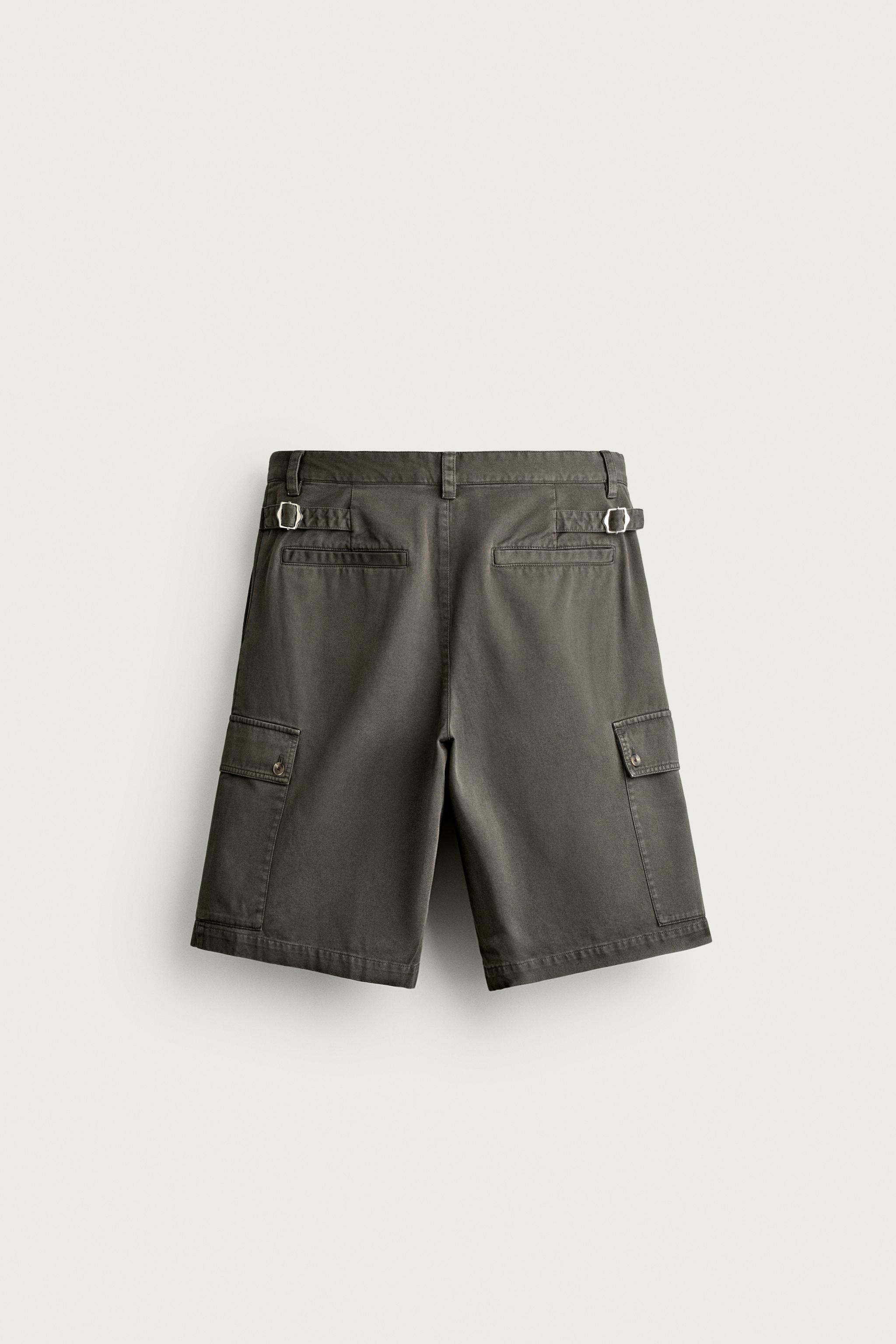 RELAXED FIT CARGO SHORTS WITH TABS