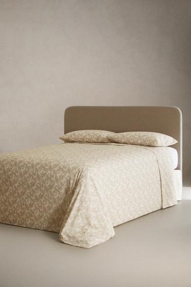 DRAP DE DESSUS IMPRIMÉ PAISLEY - Écru de Zara - Image 2