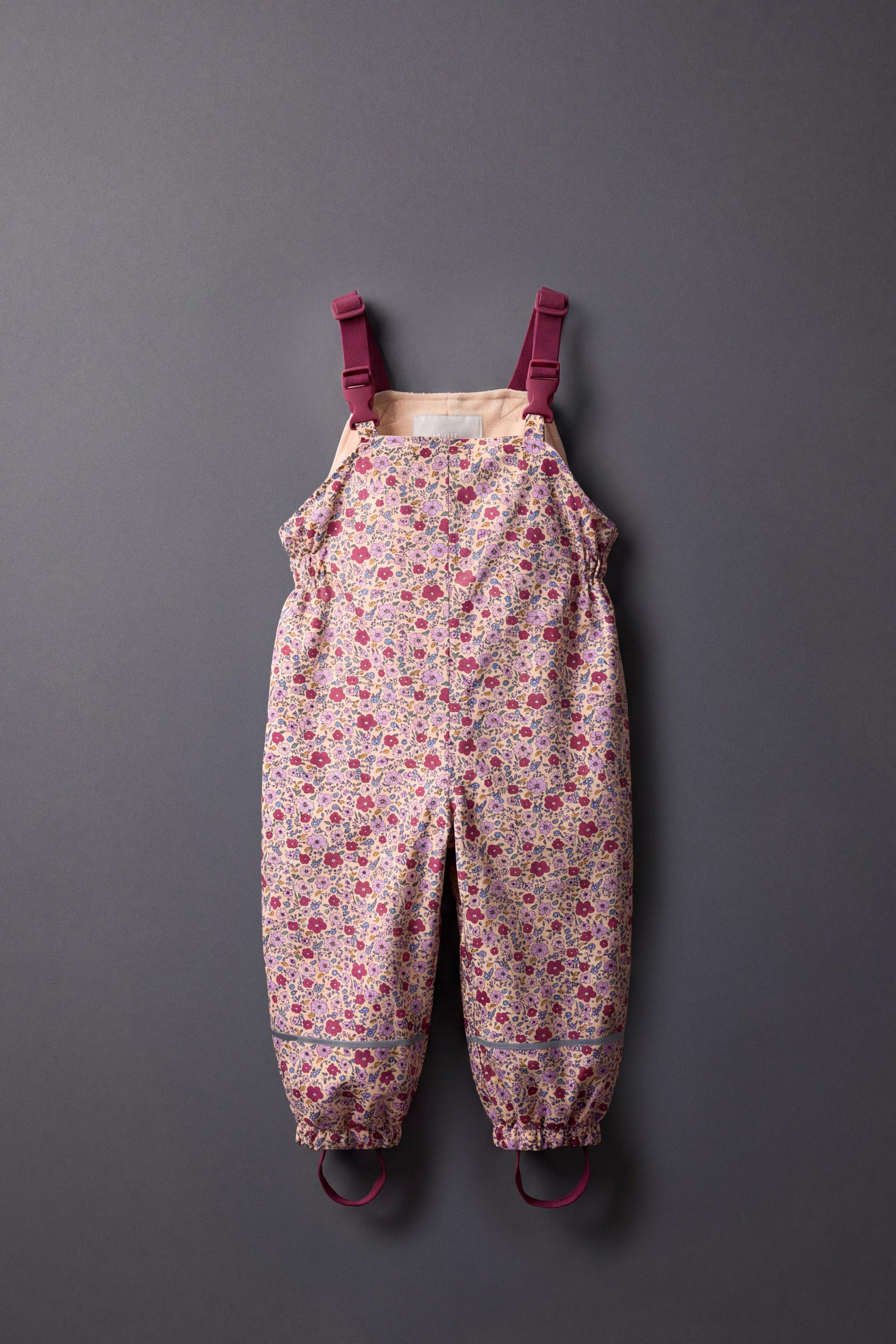 WATER-RESISTANT PRINTED FLEECE-LINED OVERALLS — Dark pink