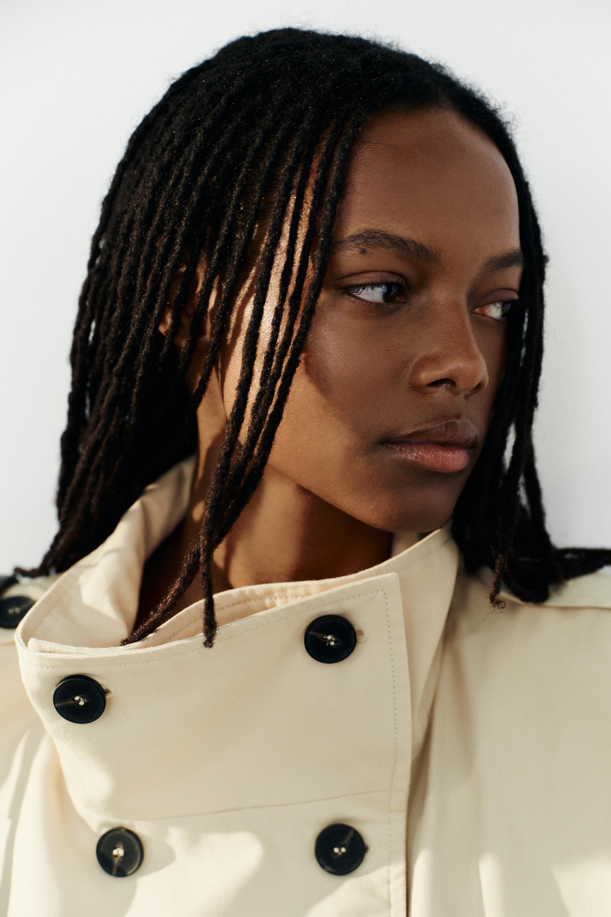 Женские жилеты Zara PLEATED BUTTON-UP VEST — фото 5