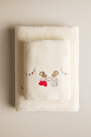 KIDS' MOUSE TOWEL - Light beige by Zara