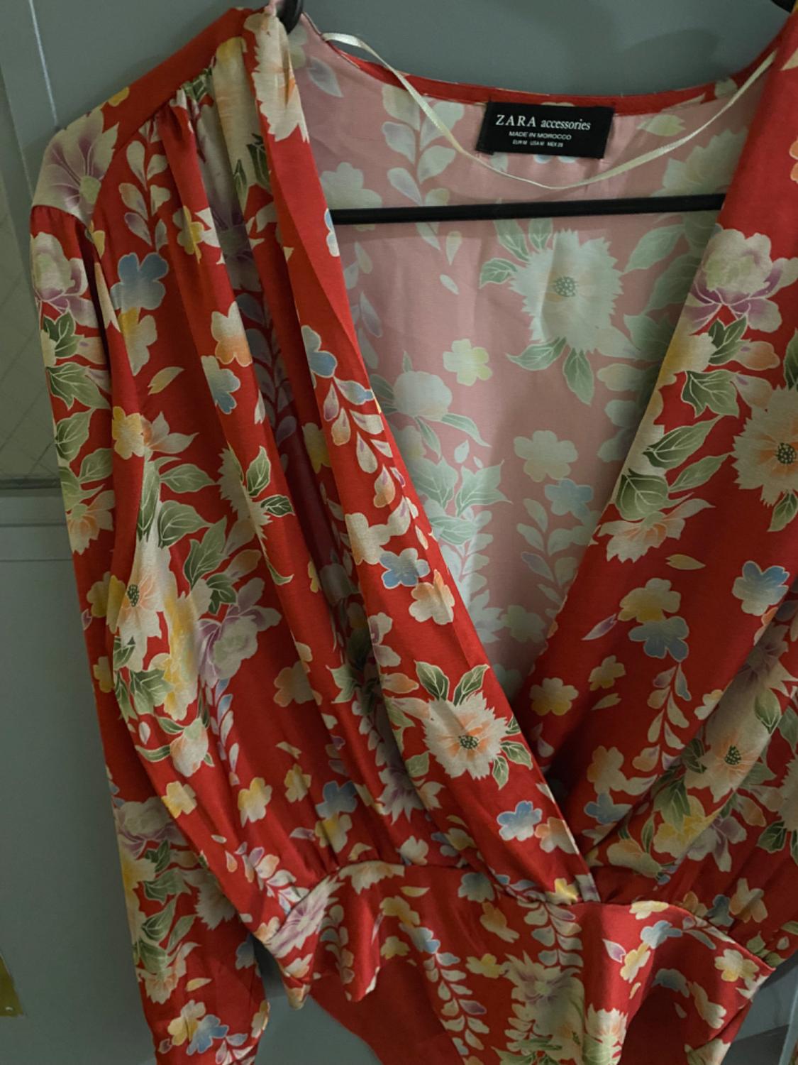 PRINTED BODYSUIT FLORAL SATIN - Image 3