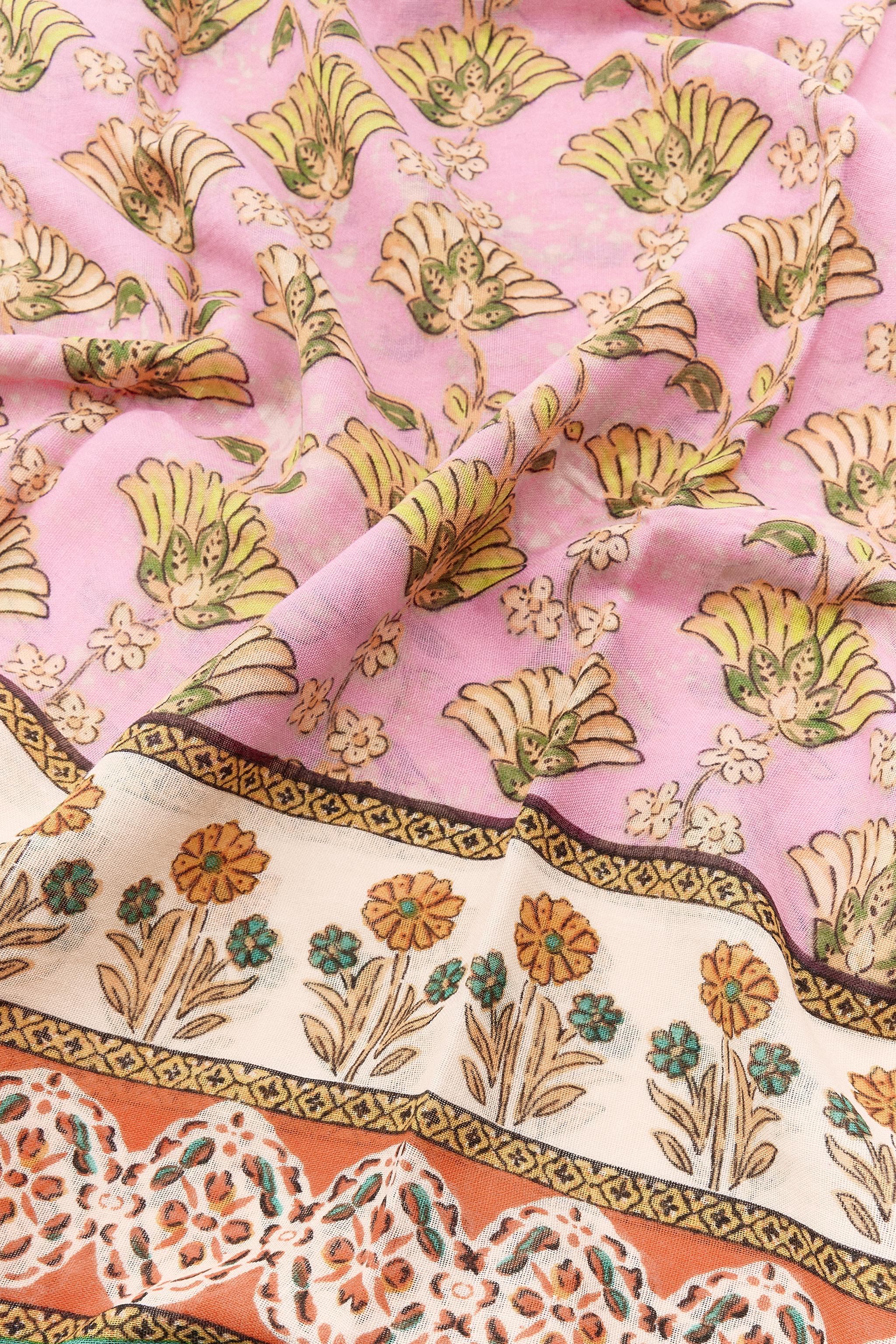 FOULARD IMPRIMÉ AVEC COTON