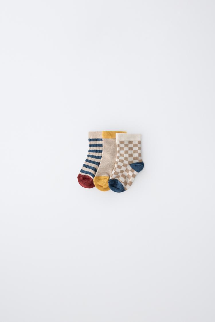 3-PACK OF STRIPED AND PLAID SHORT SOCKS — Multicolored