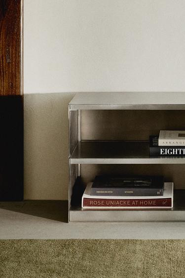 STAINLESS STEEL CONSOLE - Matte silver by Zara - Image 5