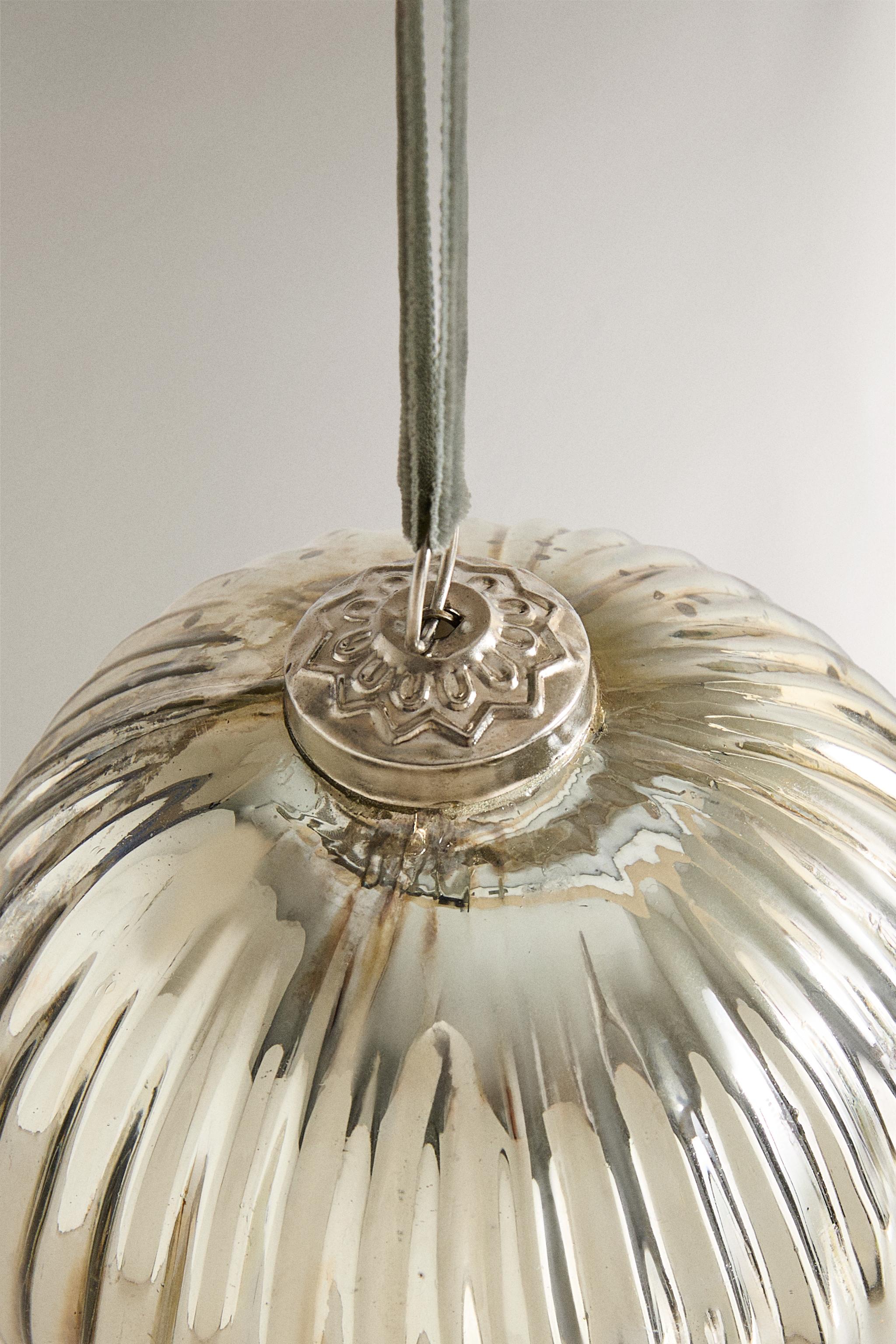 STRIPED BALL CHRISTMAS TREE ORNAMENT