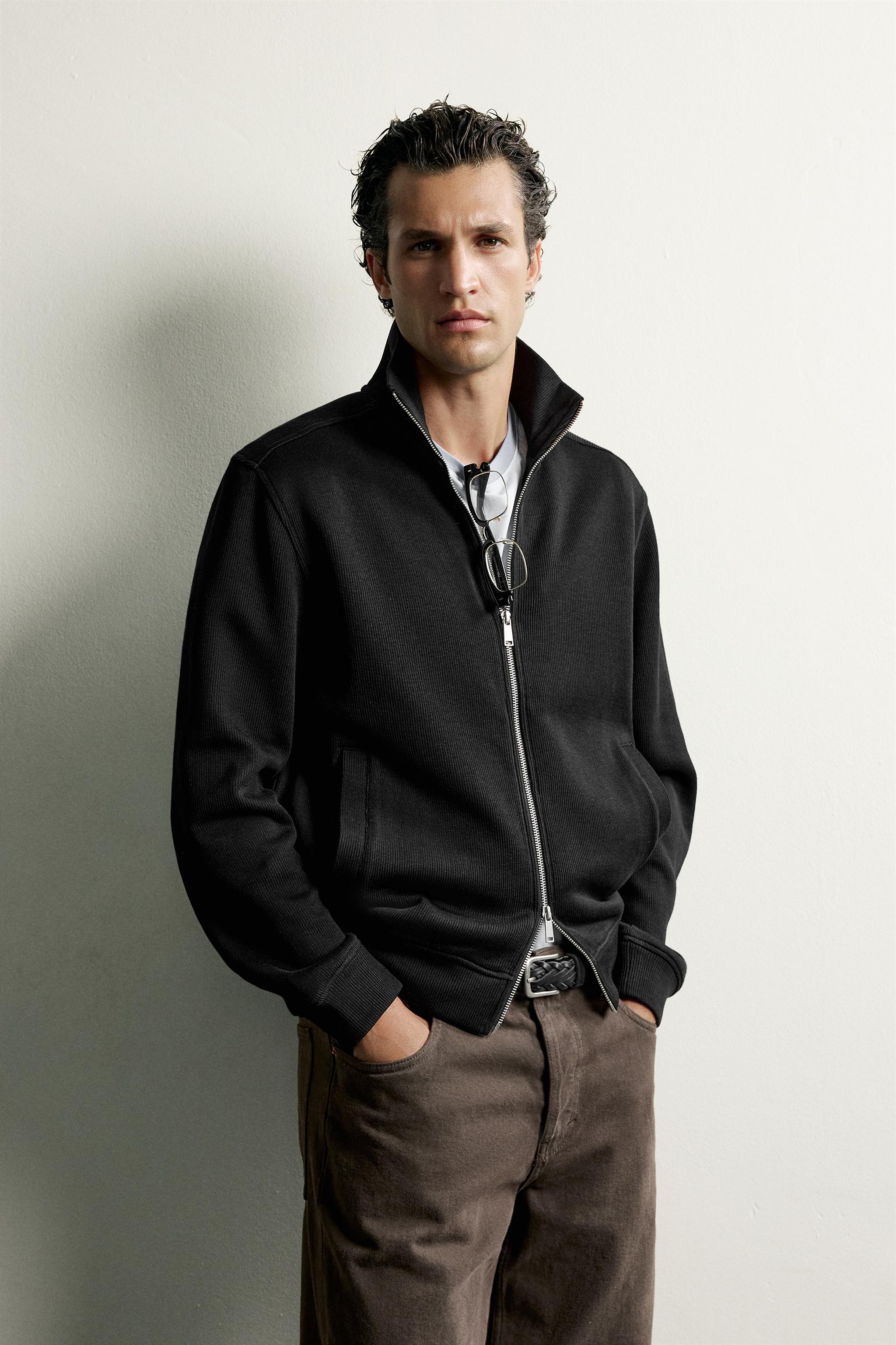 REGULAR FIT ZIP-UP JACKET