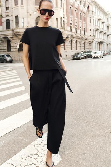 CAMISETA MANGA CORTA - Carbón de Zara