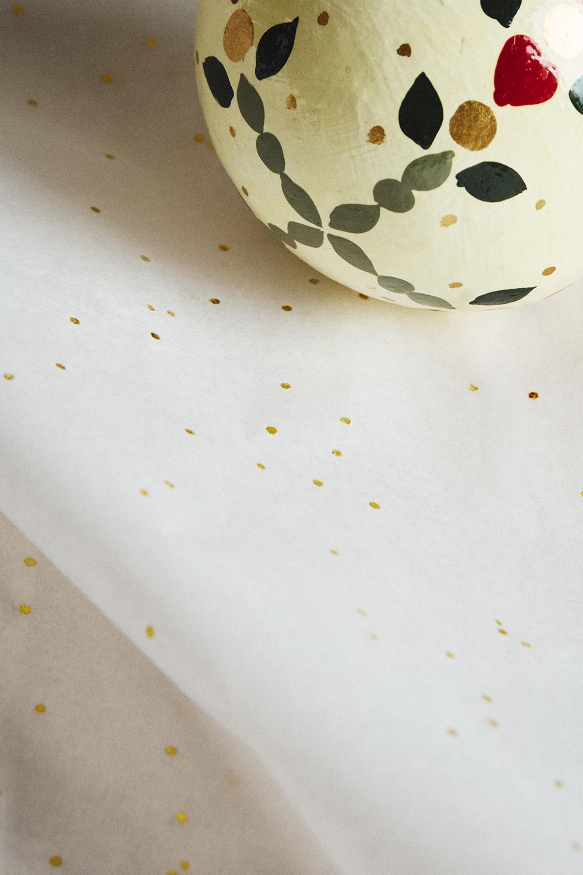 SILK CHRISTMAS WRAPPING PAPER