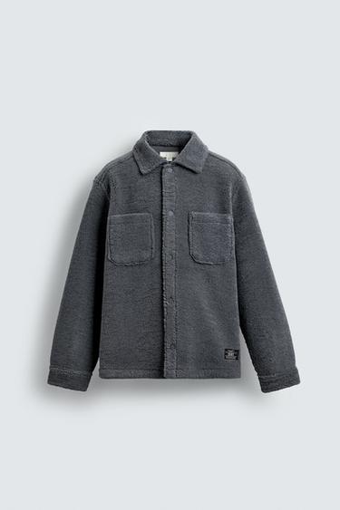 OVERSHIRT MIT LAMMFELLIMITAT UND TASCHEN - Blau / Grau von Zara - Bild 0