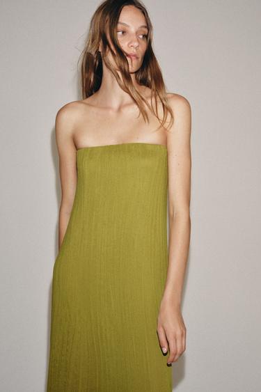 VESTIDO PALABRA DE HONOR TEXTURA - Verde medio de Zara