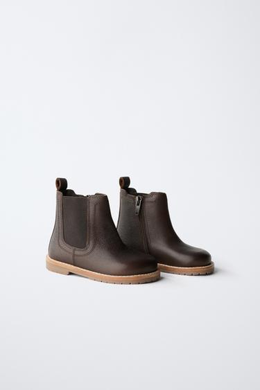 CHELSEABOOTS AUS LEDER - Braun von Zara