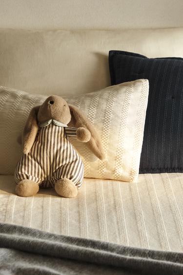 CHILDREN'S STRIPED TEXTURED BEDSPREAD - Ecru by Zara