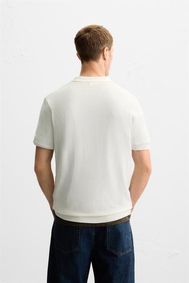 POLO EN MAILLE MÉLANGE VISCOSE - Blanc cassé de Zara - Image 2