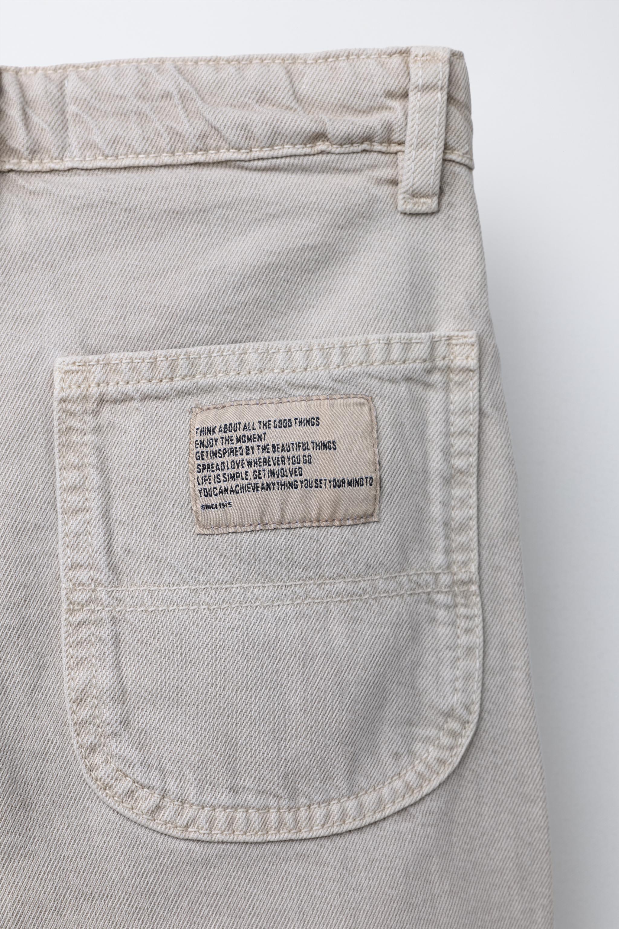 STRAIGHT JEANS WITH SEAMS