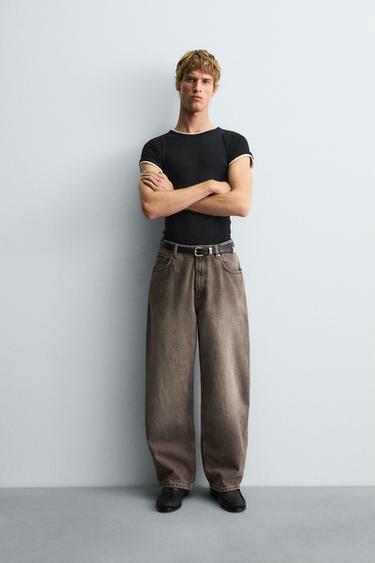 JEANS BAGGY FIT - بني الخاص بـ Zara