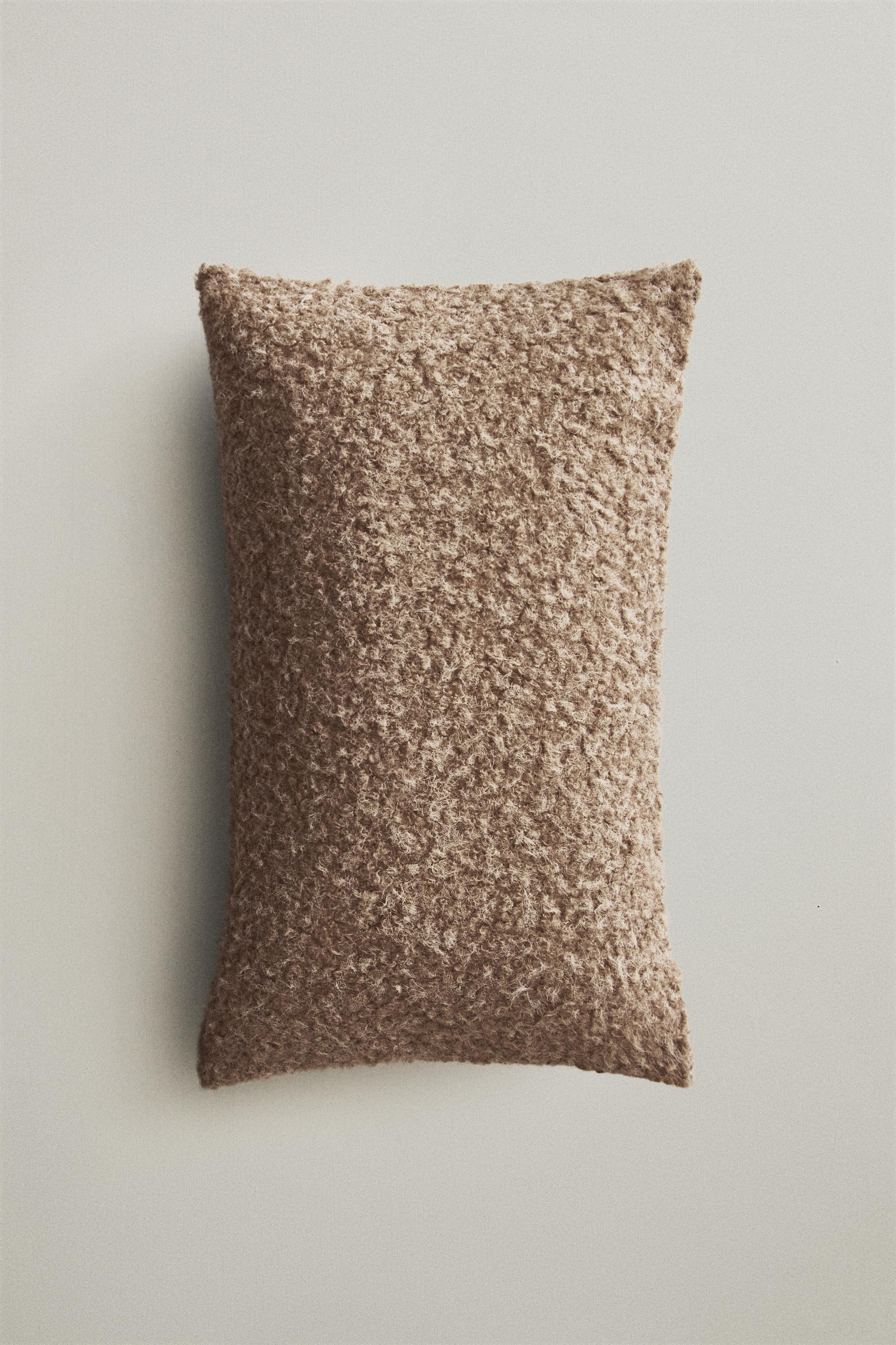 HOUSSE DE COUSSIN FOURRURE CARDÉE