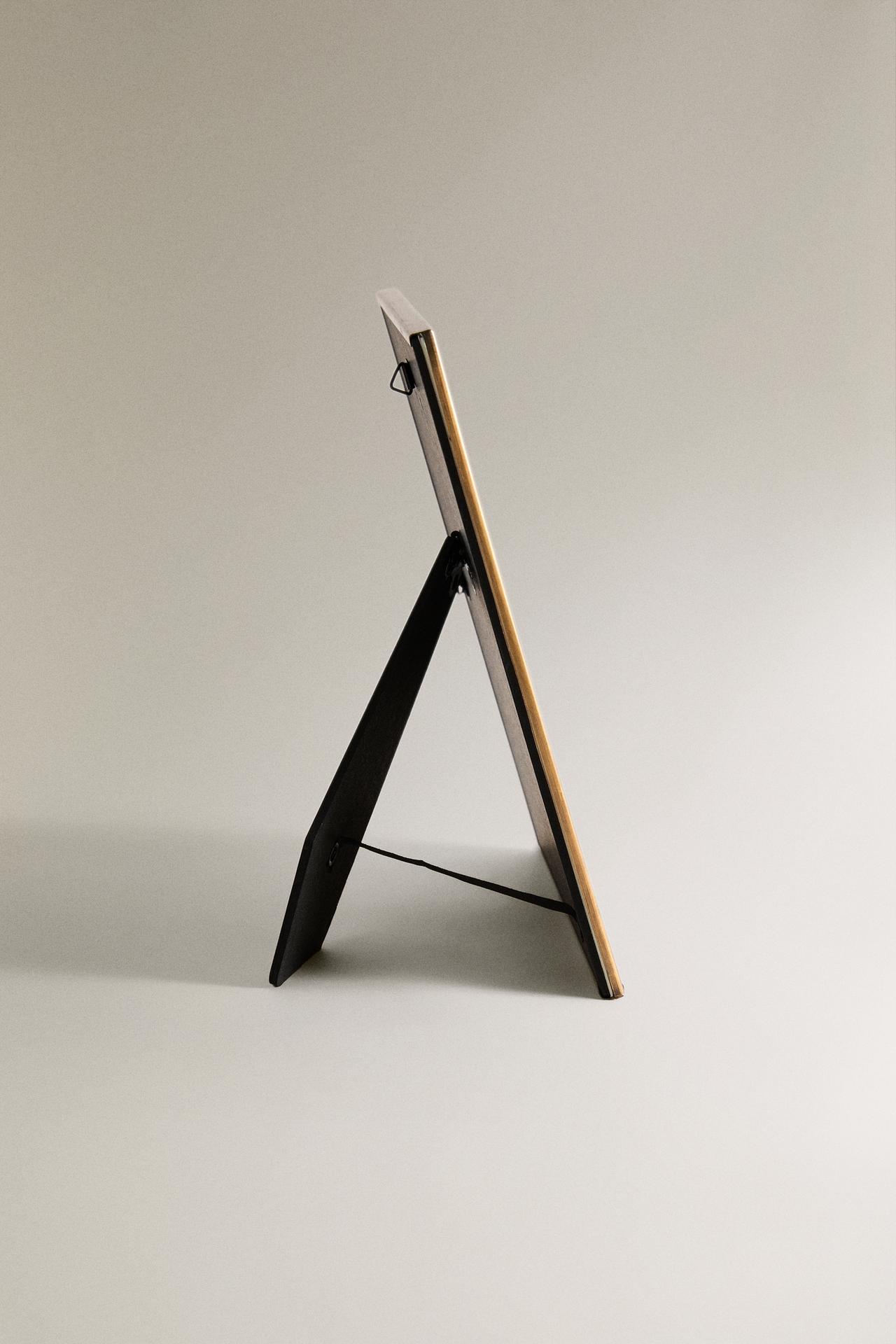 METALLIC FINE EDGE PICTURE FRAME — Golden