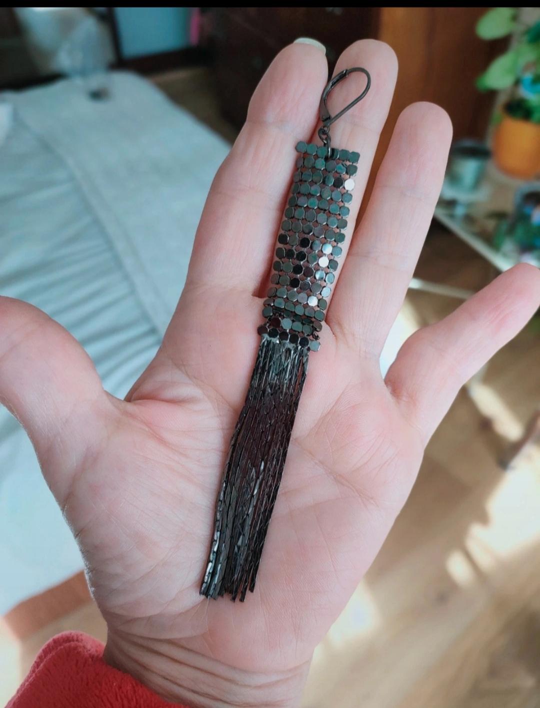 METAL MESH FRINGE EARRINGS - Image 2