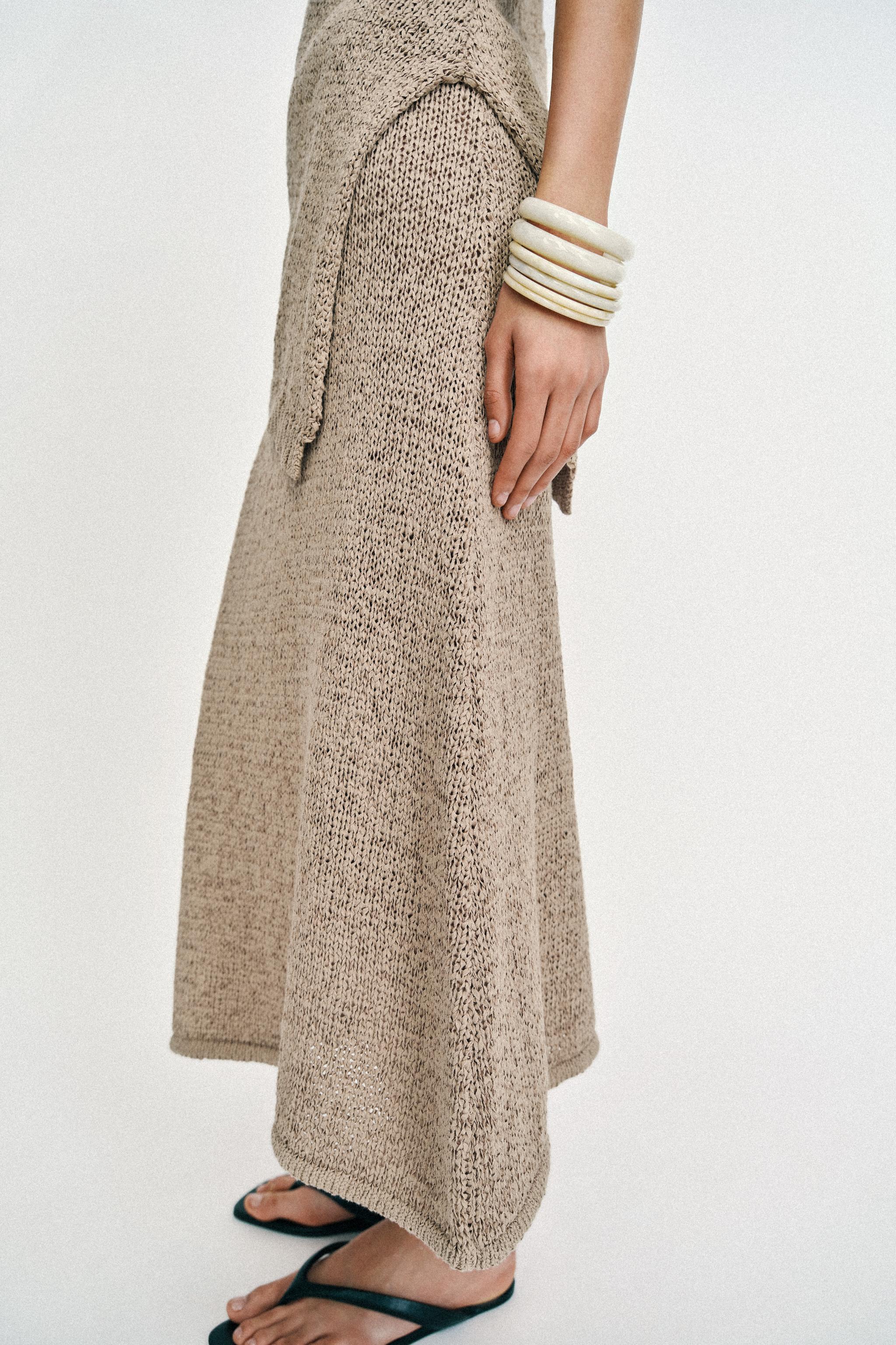 TOP ASYMÉTRIQUE EN MAILLE