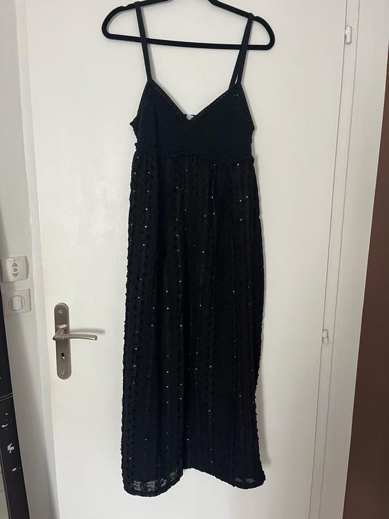 COMBINED SEQUINNED KNIT DRESS SECOND HAND