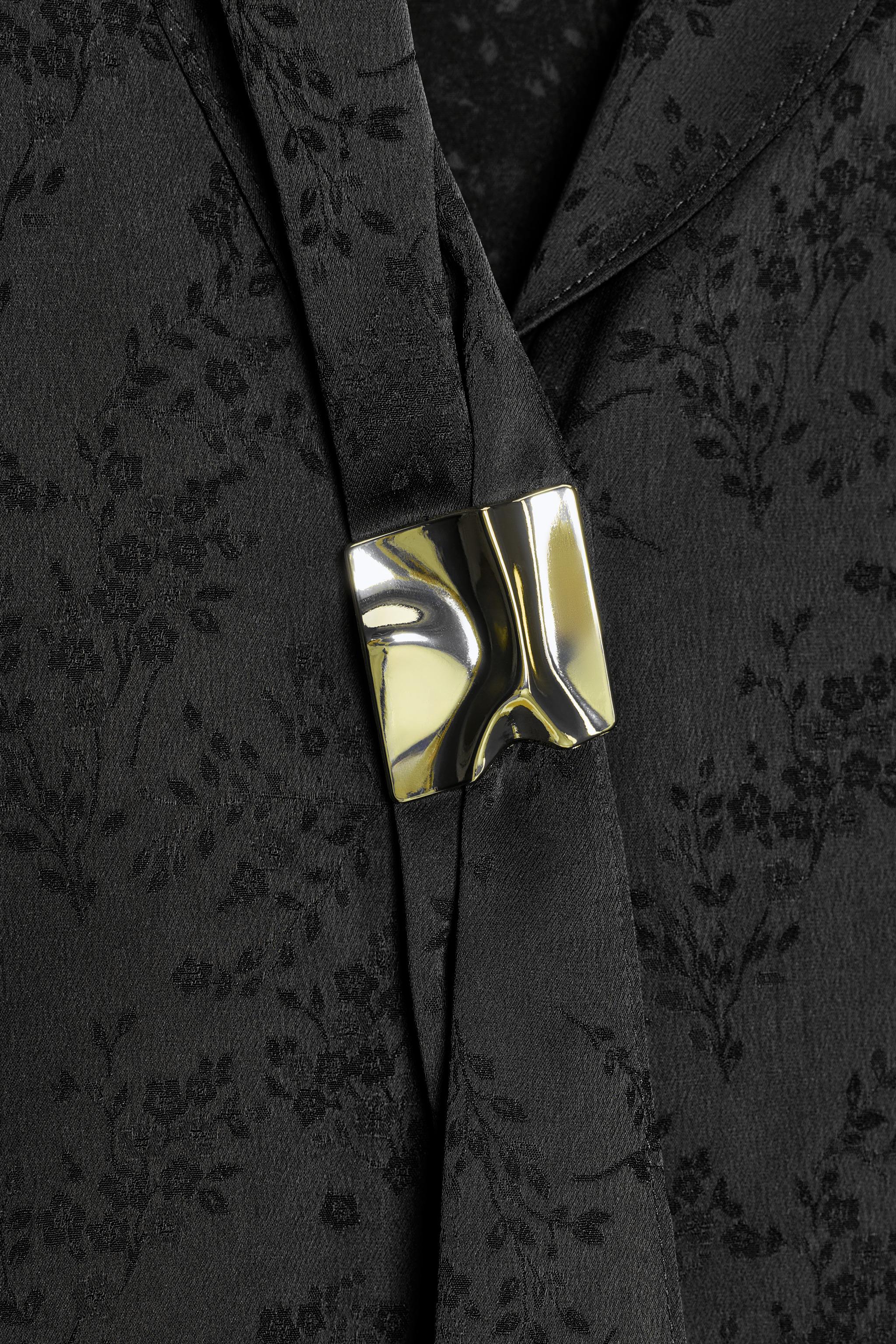 JACQUARD FLORAL SHIRT WITH BROOCH