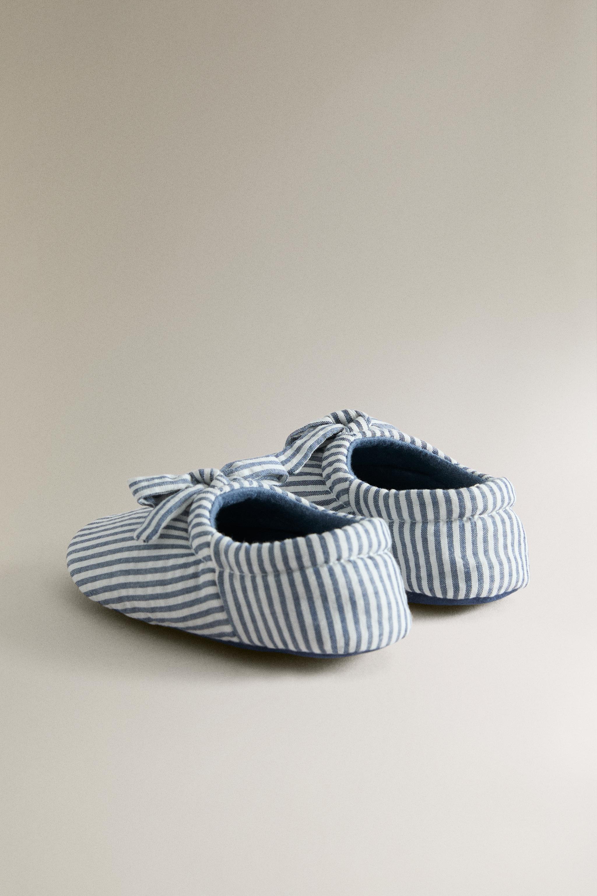 CHAUSSON ENFANT NŒUD
