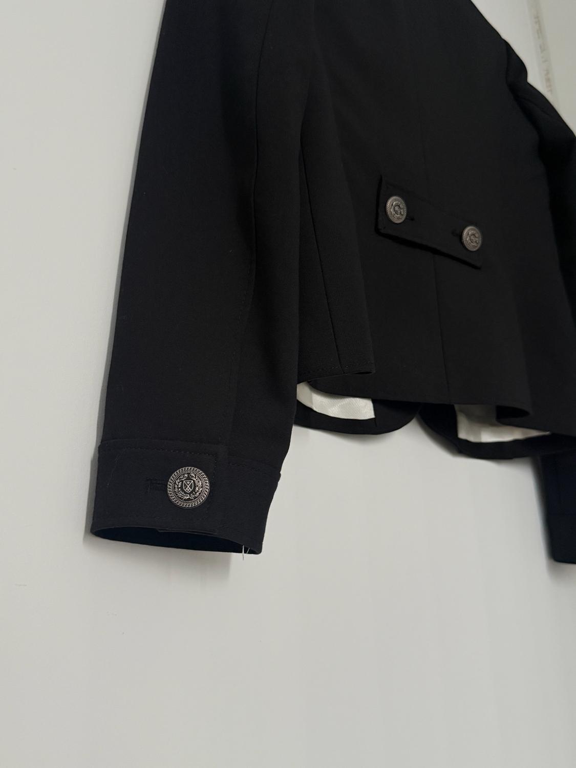 FITTED JACKET WITH BUTTONS AND SHOULDER PADS - Image 6