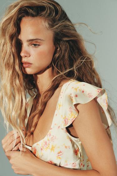 ROBE COURTE SATINÉE À FLEURS - Cave de Zara - Image 3