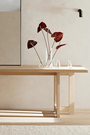 DESK 01 - Light beige by Zara