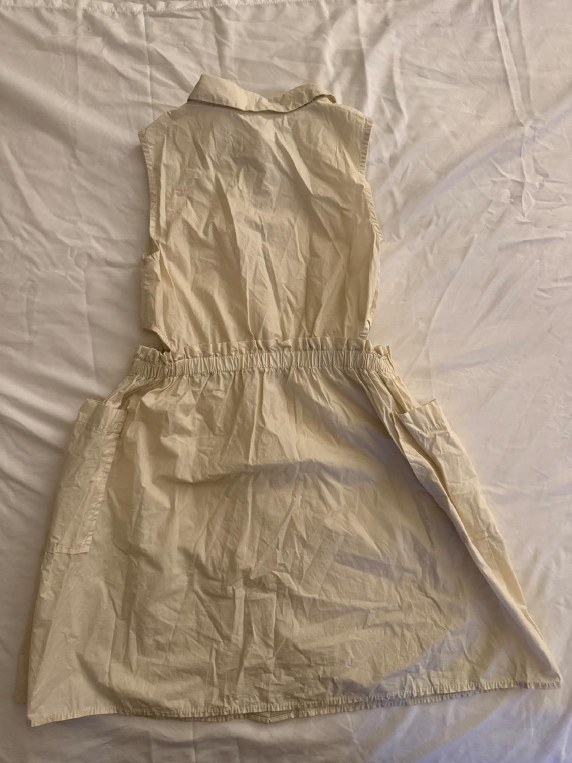 GIRLS CUT OUT DRESS - Image 2