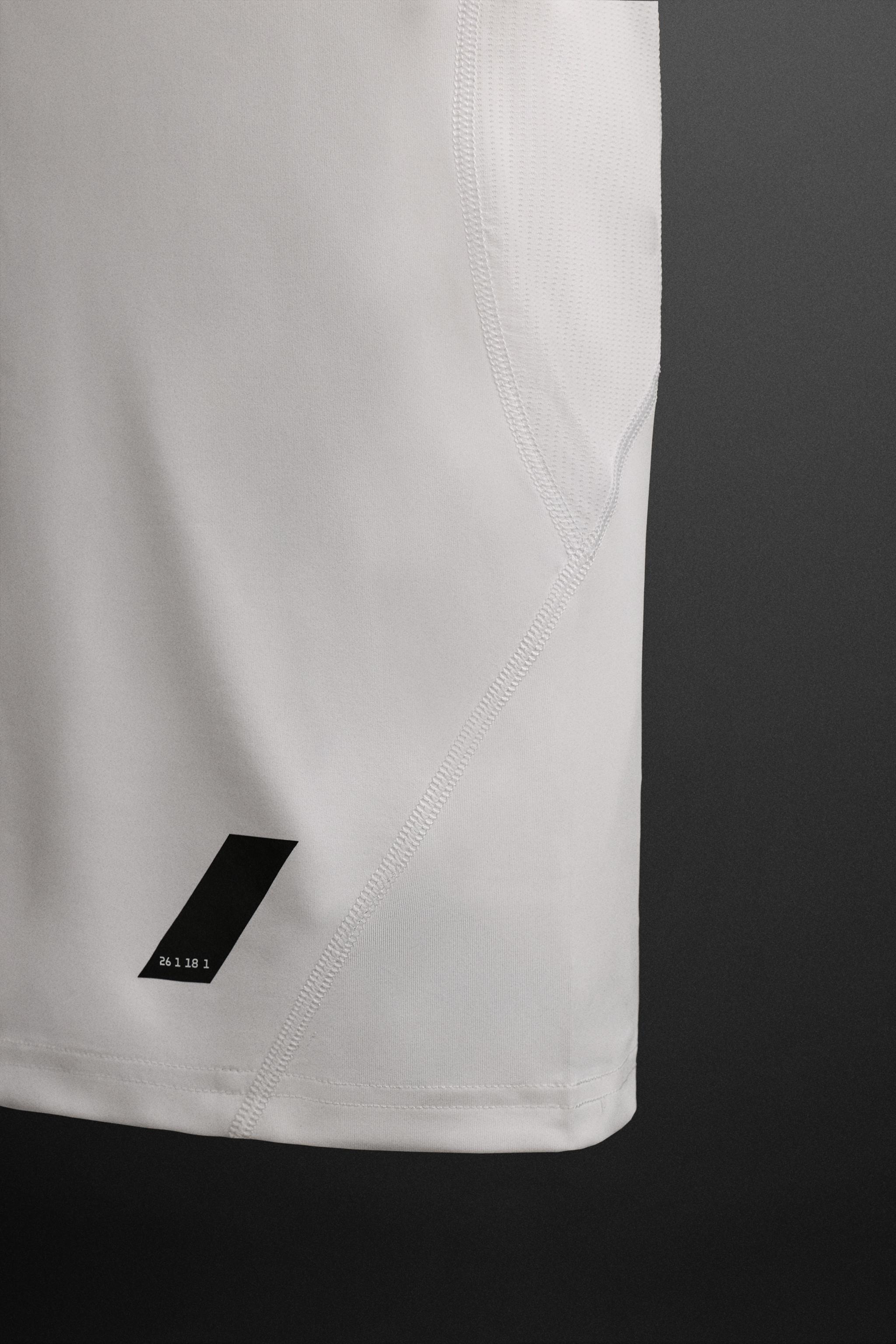 DÉBARDEUR DE COMPRESSION