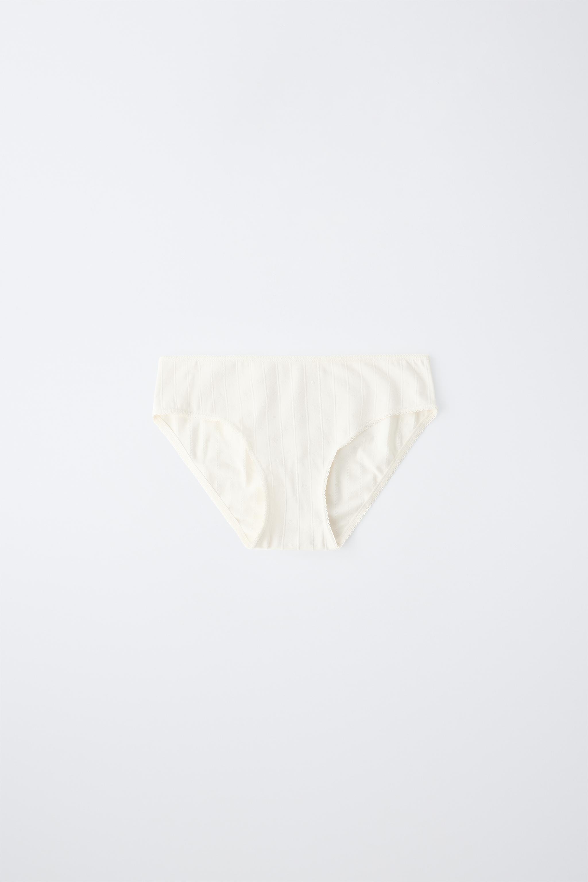 8-14 YEARS / PACK OF THREE UNDERWEAR
