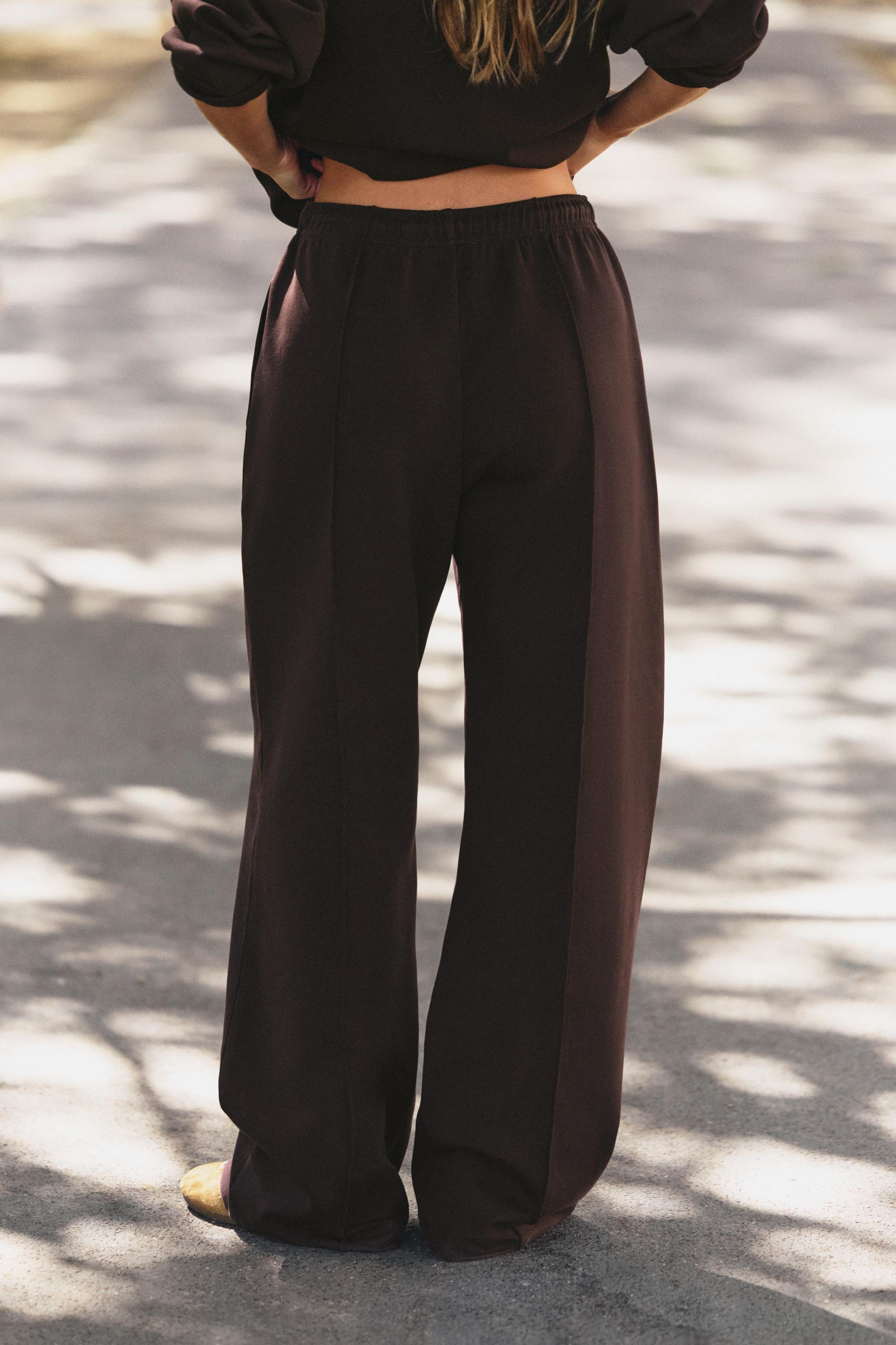 PANTALON INTERLOCK AVEC COUTURE