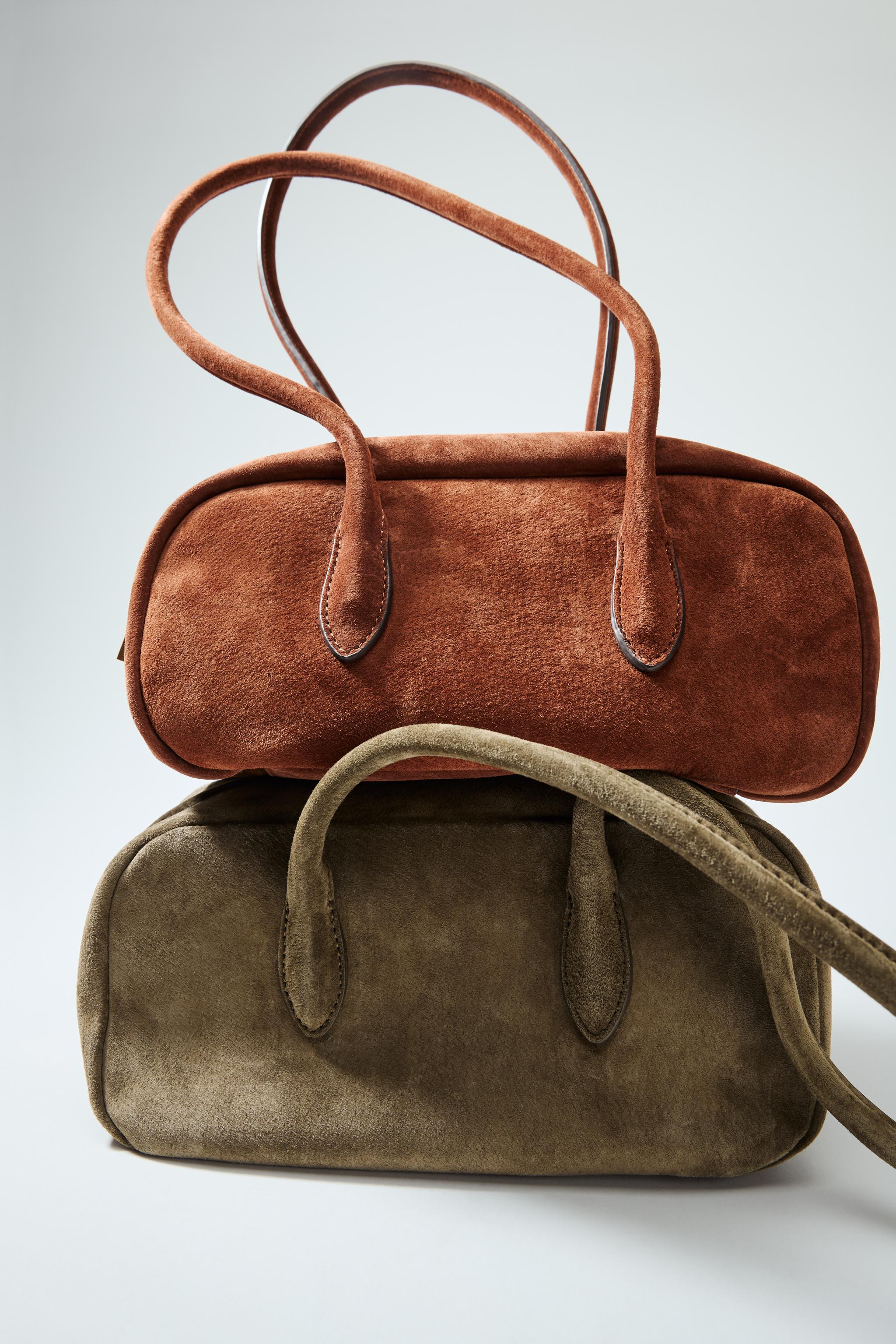 LEATHER SHOULDER BAG