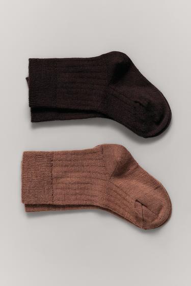 PACK DOS CALCETINES CON LANA - Marrón de Zara